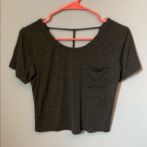 Crop top with detailed back 5/25$🦋